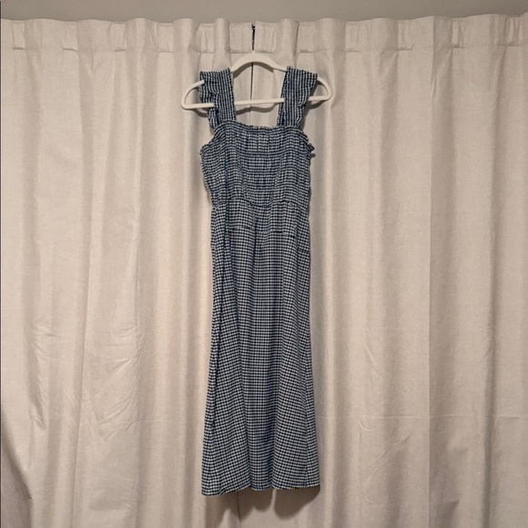 Old Navy Dresses & Skirts - Old Navy Blue Gingham Smocked Sundress